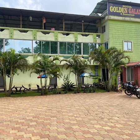 Hotel Golden Galaxy And Restaurant Mahābaleshwar Exterior foto